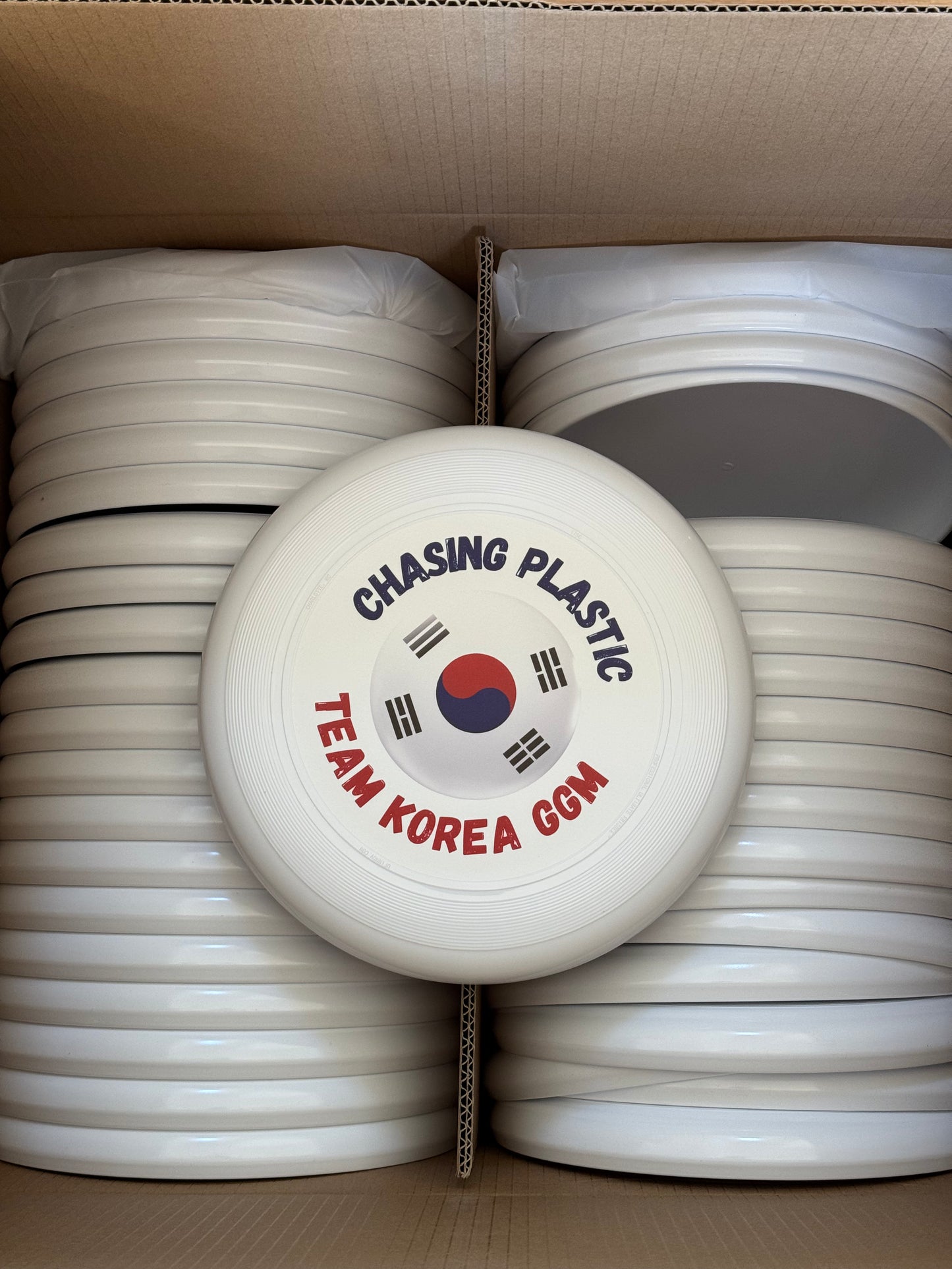 Chasing Plastic - Pro Frisbee